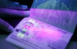 Пограничники будут проверять биометрические паспорта за 116 млн