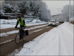 Из-за снегопада в Великобритании закрыли 300 школ