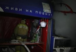 На одесском рынке сгорела пекарня (ФОТО)