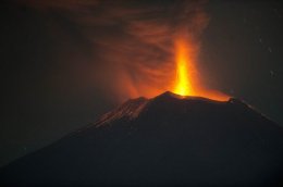 В Мексике проснулся вулкан Колима