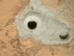 «Кьюриосити» завершил бурение «дыры» в Марсе