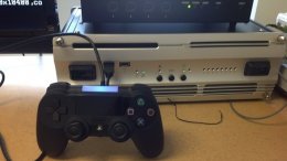 Тачпад и синее свечение на контроллере Sony PlayStation 4 (ФОТО)