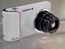 Samsung Galaxy Camera – настоящий «комбайн» (ВИДЕО)