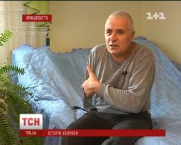 Из-за врачебной ошибки украинцу отрезали руку (ВИДЕО)