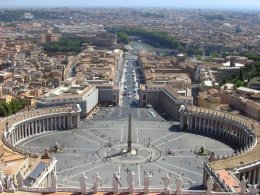 В Ватикане начался режим "вакантного престола"