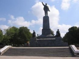 Уникальный памятник Ленину в Севастополе взяли под охрану