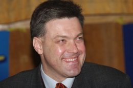 Олег Тягнибок: «Президент решил поиграть с украинским народом в игру 10 негритят»