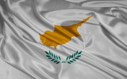Кипр смягчил банковские ограничения