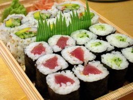Ресторанные суши с тунцом опасны для жизни