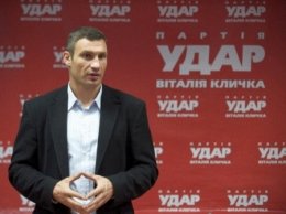 "УДАР" призвал киевлян игнорировать проплаченные митинги