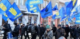 Власть пытается не допустить выезд людей в Киев для участия в акции "Вставай, Украина!"