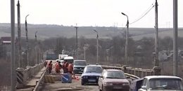 Трасса Житомир-Черновцы перекрыта из-за обрушившегося моста