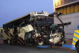 Все пассажиры разбившегося в Бельгии автобуса - россияне (ВИДЕО)