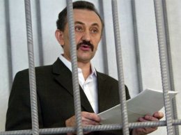 Осужденный за почти миллионную взятку Зварич написал разоблачающую книгу о коррупции