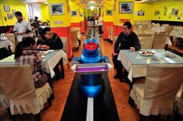 Первый в мире полностью роботизированный ресторан (ФОТО)