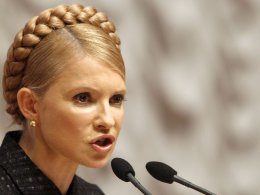 "Регионалы" заявили, что Тимошенко манипулирует общественным мнением