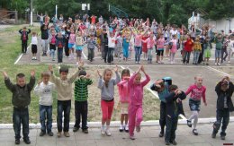 На лето в Киеве откроют более 100 пришкольных лагерей