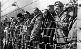 Германия выплатит выжившим жертвам Холокоста миллиард долларов