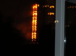 Пожар на Шулявке: "дом-факел" горел и будет гореть (ВИДЕО)