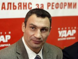 Виталий Кличко: "Партия "УДАР" не намерена объединяться с партией "Батьківщина"