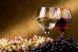 Вино и пиво в умеренных количествах защищают от венозного тромбоза