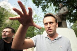 Западные СМИ говорят о политическом уничтожении блогера Навального