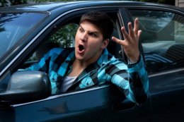 В ГАИ теперь можно будет пожаловаться на агрессивных водителей