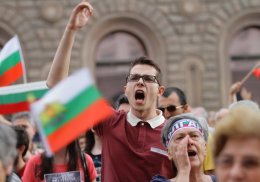 Массовые протесты могут спровоцировать отставку кабинета министров Болгарии