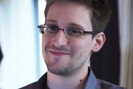 Россия не собирается выдавать Сноудена США
