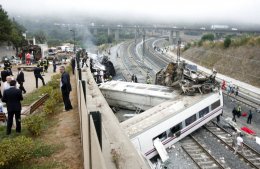 Машинисту поезда в Испании предъявлено обвинение в неумышленном убийстве 79 человек