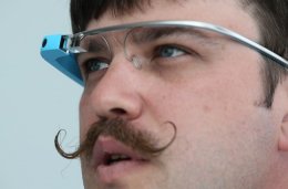 Google Glass будут продавать за сущие копейки