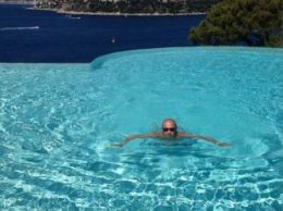 Кернес в Монте-Карло отдыхает с чернокожей красавицей (ФОТО)