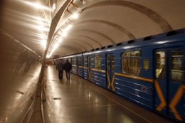Киевское метро сегодня отработает на час дольше