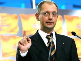 Арсений Яценюк: "Более 160 народных депутатов подписались за освобождение Тимошенко"