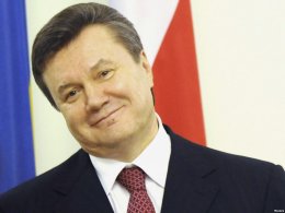 Янукович торжественно открыл образцово-показательное село под Киевом (ВИДЕО)