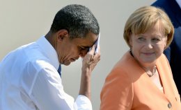 Обама знал о прослушке Меркель