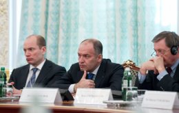 Пинчук сворачивает банковский бизнес в России