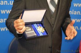 Мисс Украина 2013 получила орден (ФОТО)