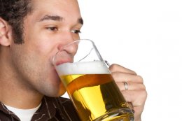 Ученые рассказали, почему некоторым людям не следует употреблять спиртные напитки