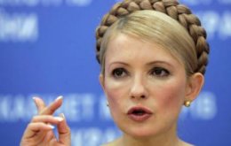 Тимошенко призвала смести Януковича, если он не подпишет Соглашение с ЕС