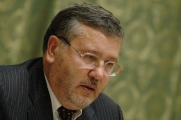Анатолий Гриценко: "Для мирной смены власти на Евромайдане должны стоять 300 тыс. человек"