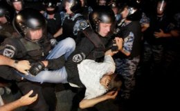 Яценюк будет освобождать задержанных на «Евромайдане»