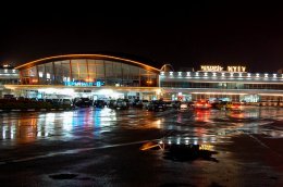 В "Борисполе" заверили, что политики не фрахтуют чартерные рейсы для бегства из Украины