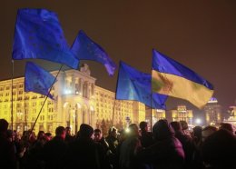 Оппозиция обещает провести в Киеве масштабный митинг