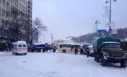 Все дороги, ведущие к Майдану, перекрыты внутренними войсками (ФОТО)