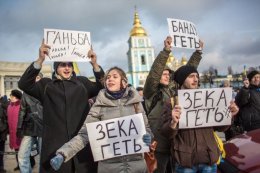 В США не уверены, что договоренности Януковича и Путина решат проблему протестов