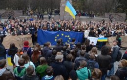 Львовский Евромайдан считает Януковича предателем
