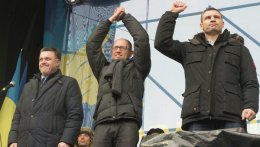 Сегодня на Майдане оппозиция проводит седьмое Народное Вече