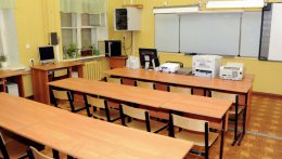 Школьников из центра Киева переводят в другие школы