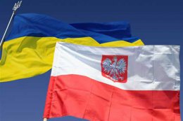 Польша направила в Украину гуманитарную помощь для активистов Майдана
